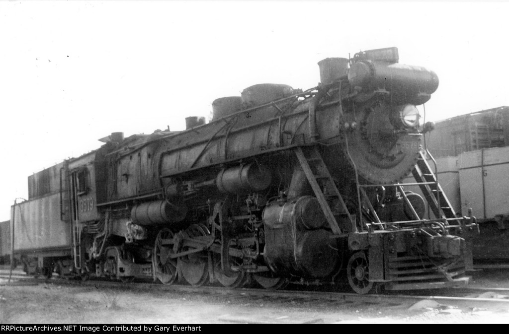 CN 2-8-2 #3579 - Canadian National